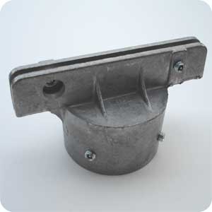 Tubular post street sign bracket